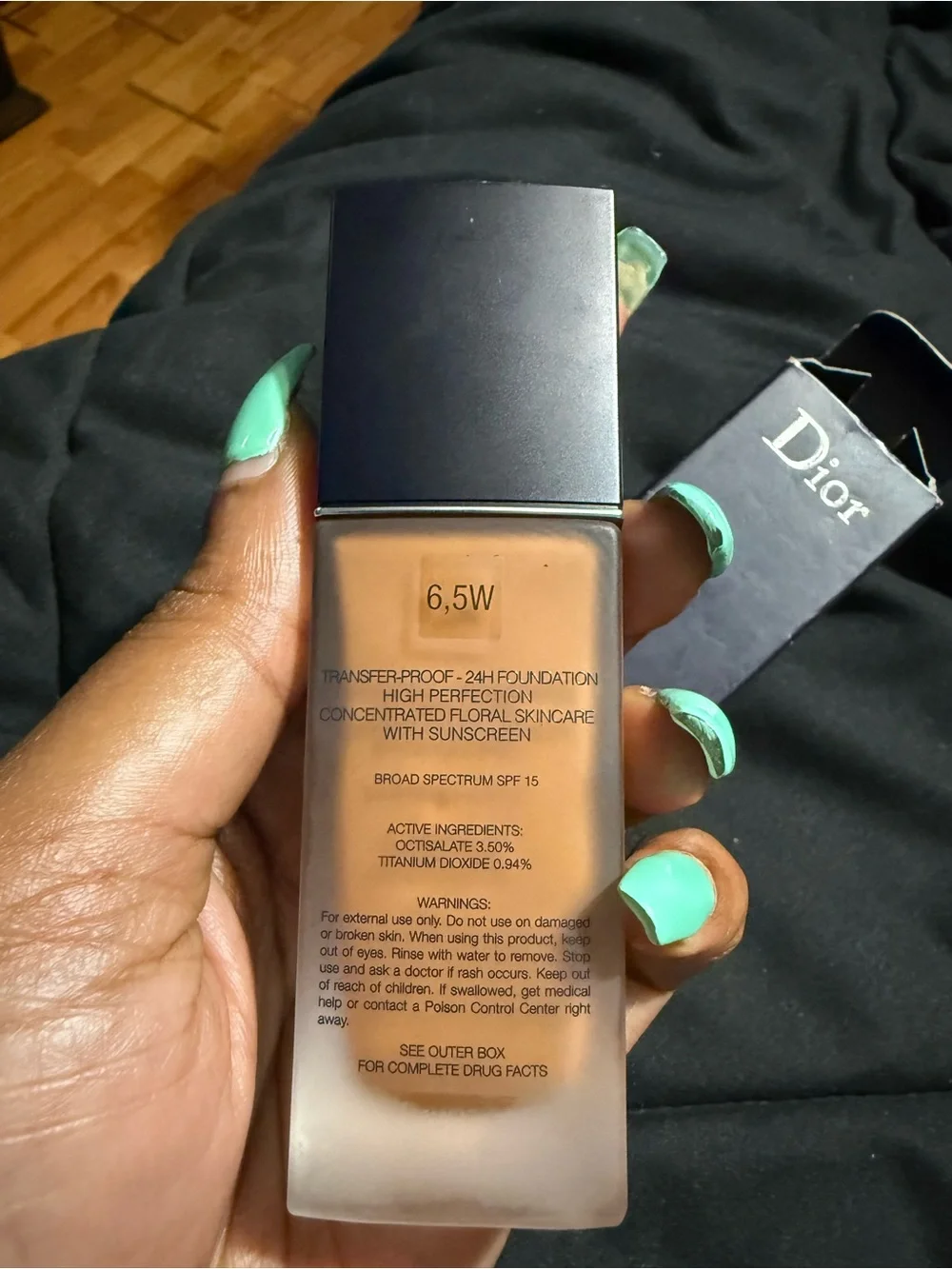 Dior Forever Foundation - Navy Box